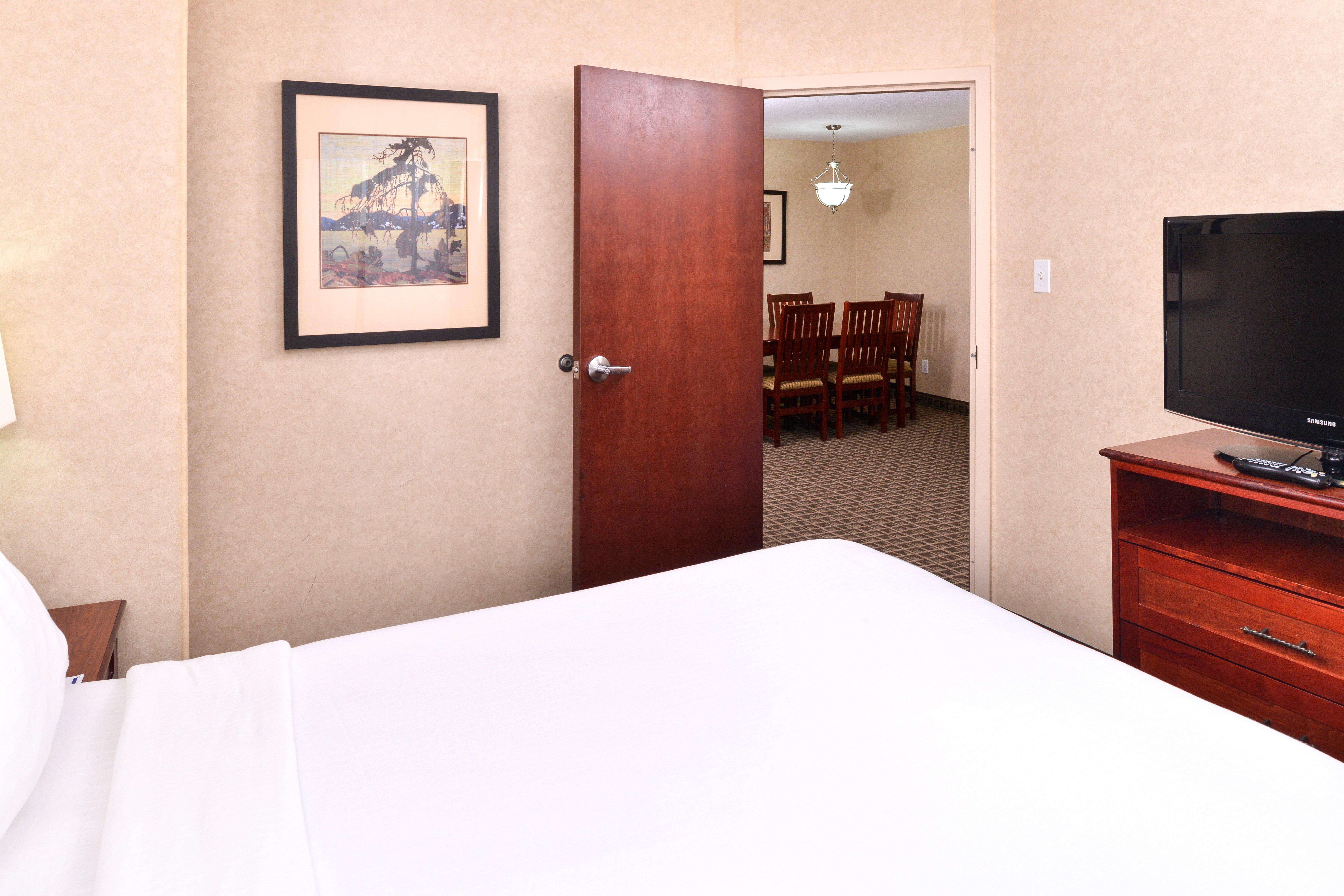 Holiday Inn Express Edmonton North By Ihg Eksteriør billede