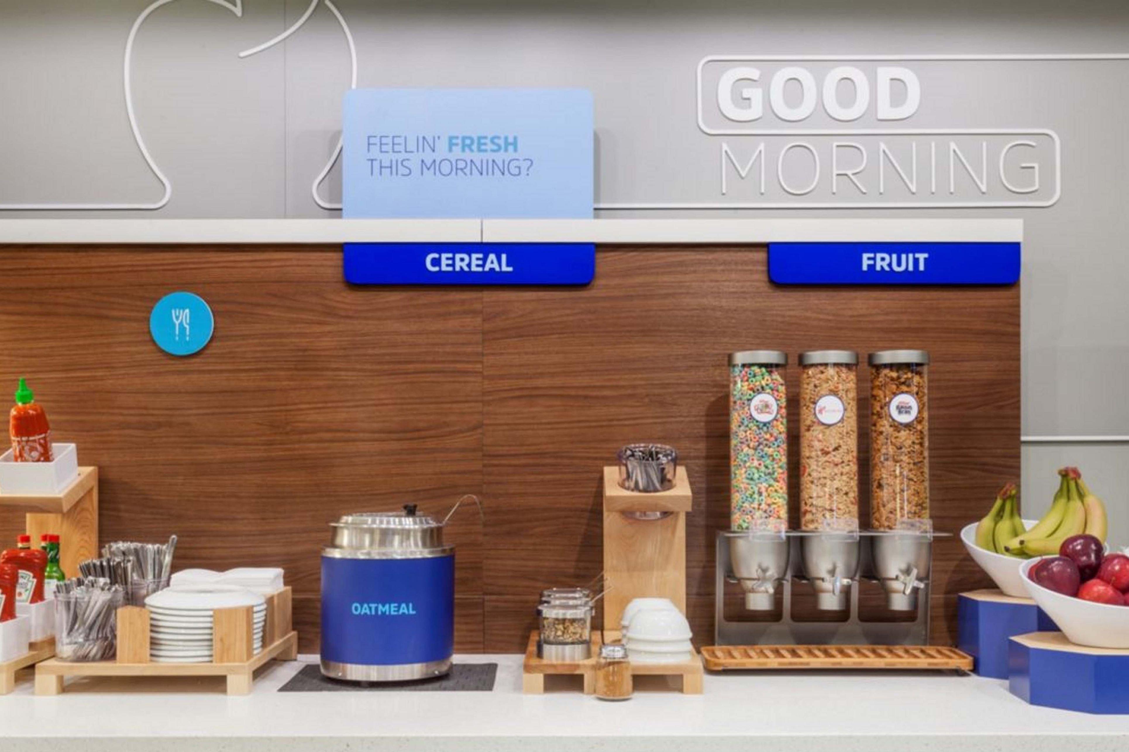 Holiday Inn Express Edmonton North By Ihg Eksteriør billede