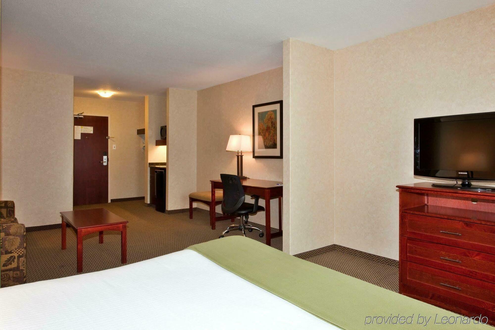 Holiday Inn Express Edmonton North By Ihg Eksteriør billede