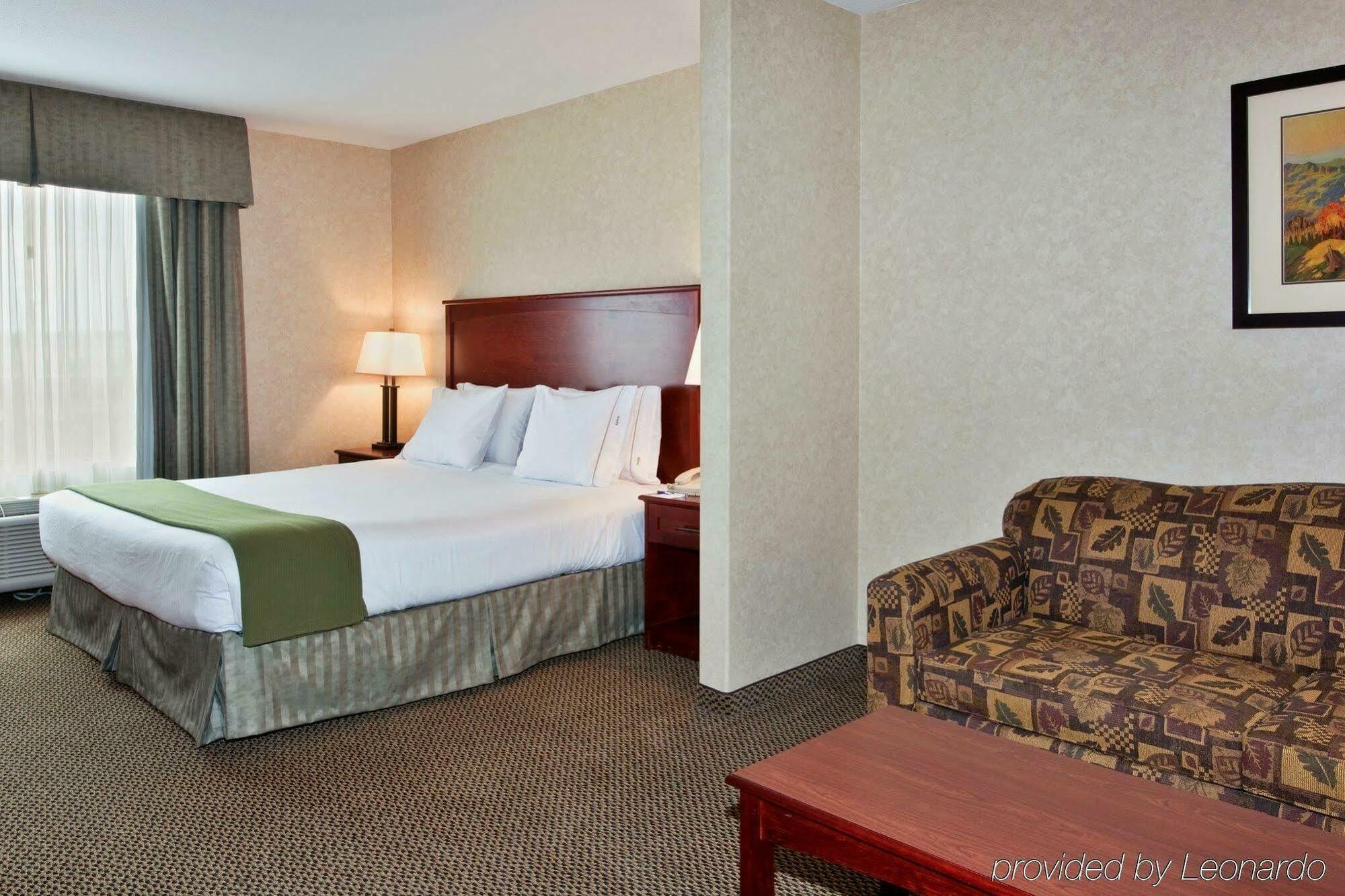 Holiday Inn Express Edmonton North By Ihg Eksteriør billede